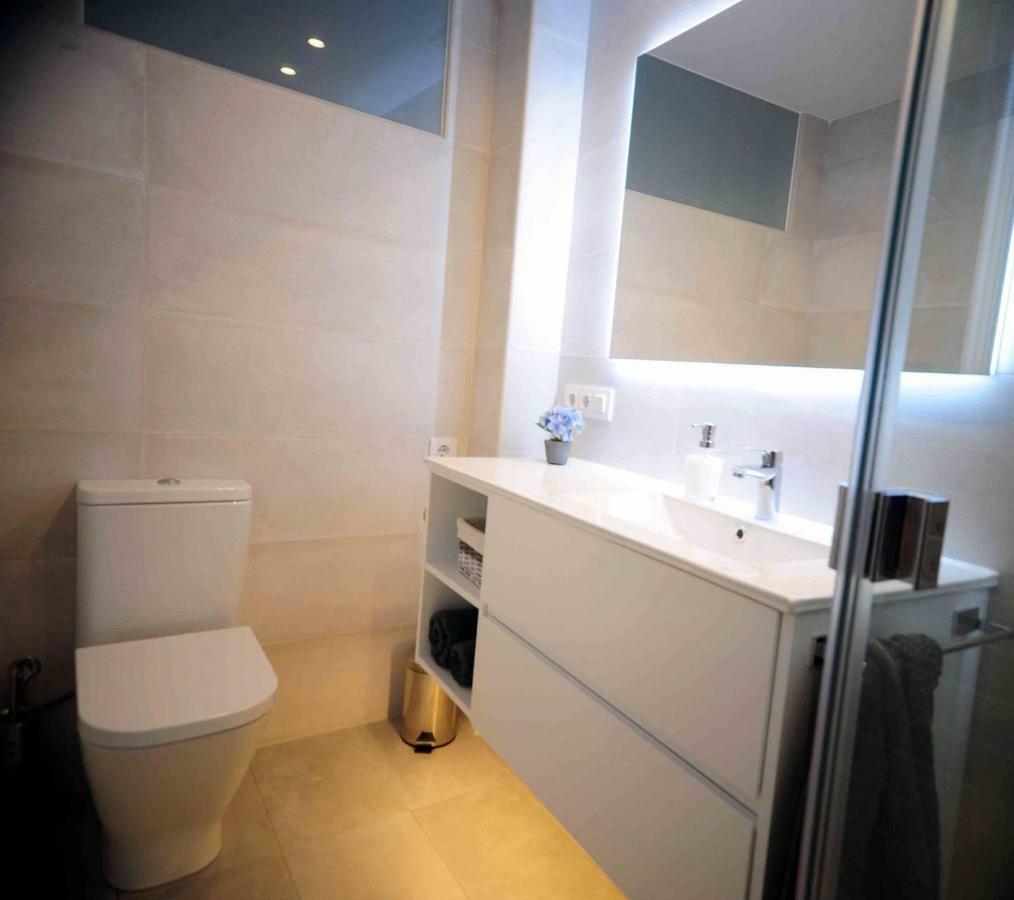 Apartamento Frente Al Mar Canet De Mar Kültér fotó