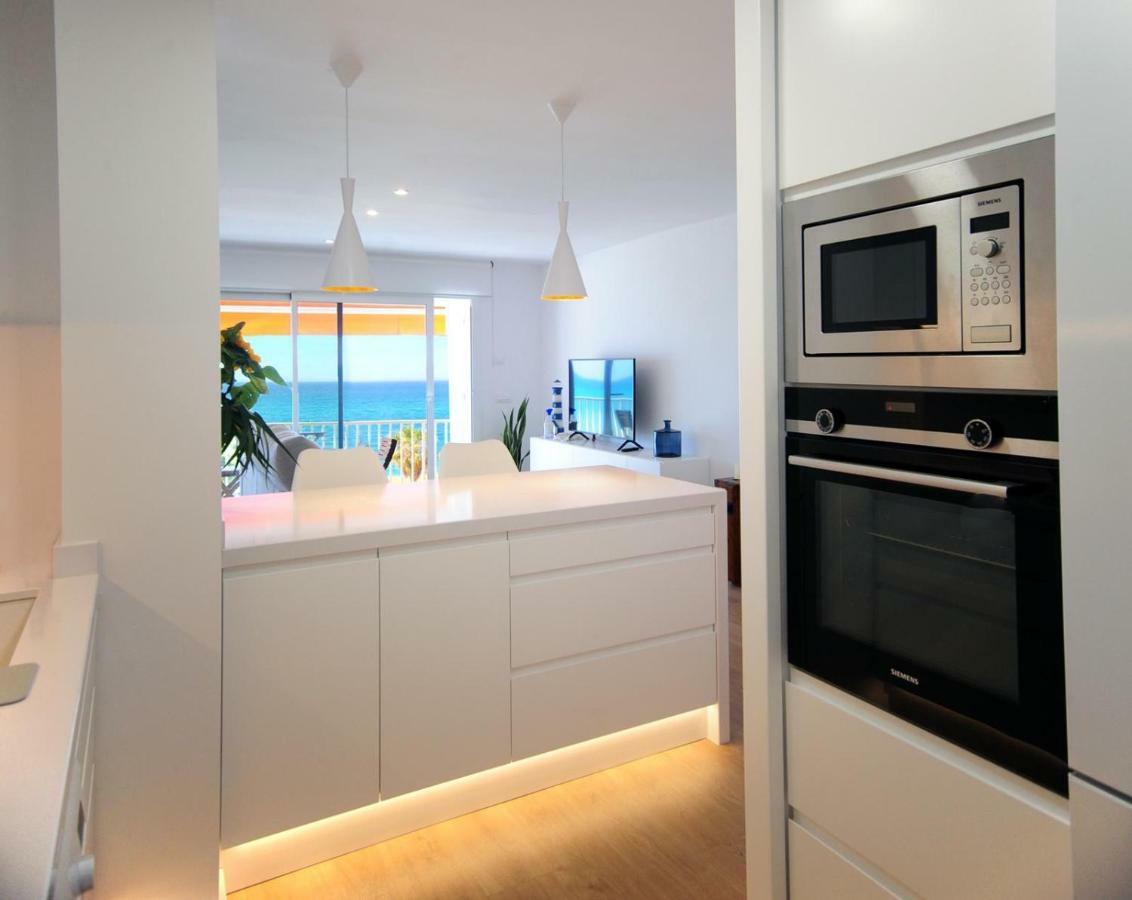 Apartamento Frente Al Mar Canet De Mar Kültér fotó